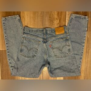 Levis Women’s Wedgie High Rise Jeans Icon Fit Distressed Blue Size 27